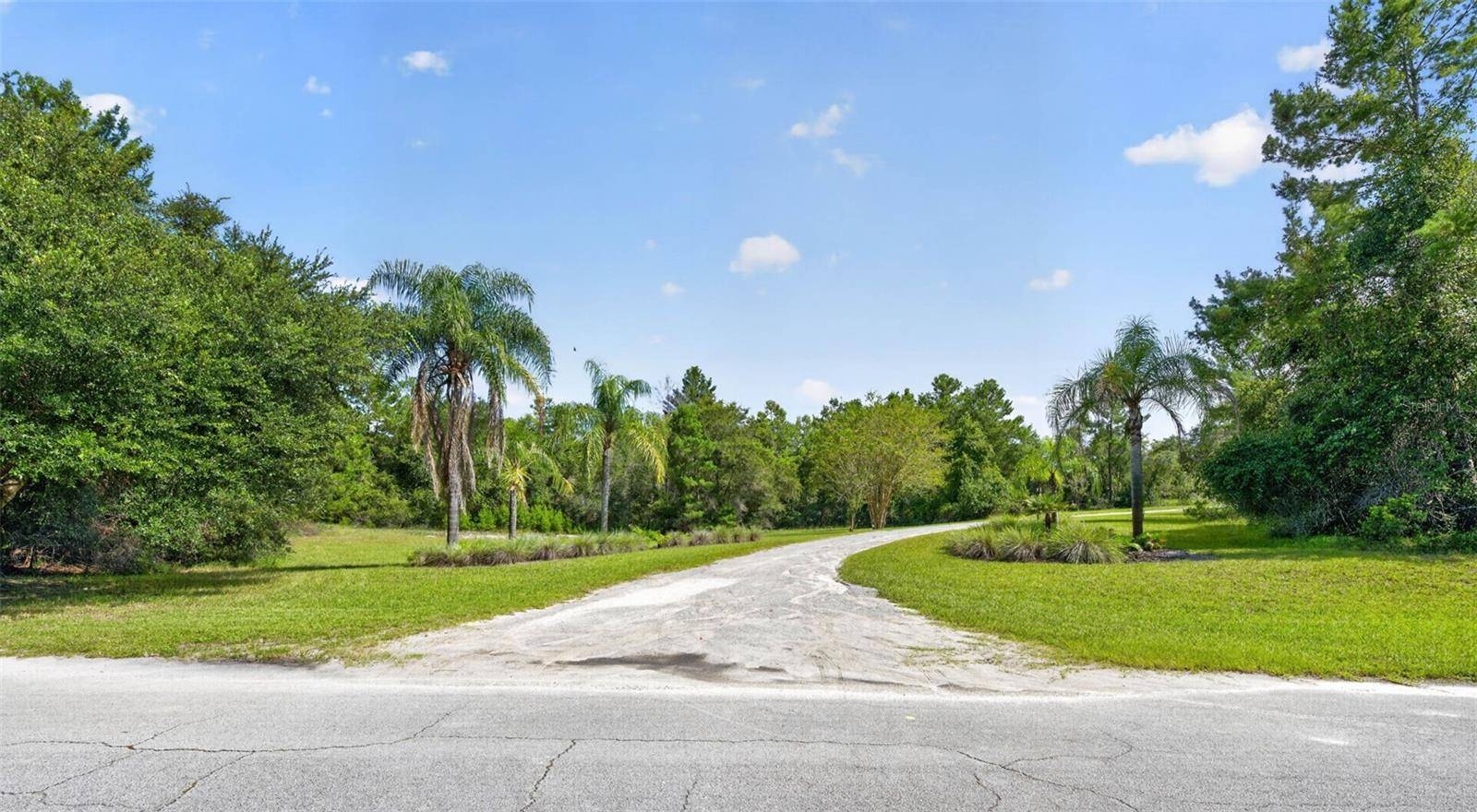 261 SEMINOLE WOODS BLVD, Geneva, FL 32732