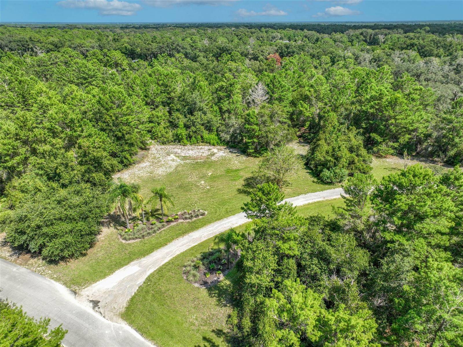 261 SEMINOLE WOODS BLVD, Geneva, FL 32732