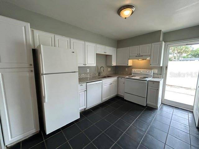 682 LESLIE CT #682, Altamonte Springs, FL 32701