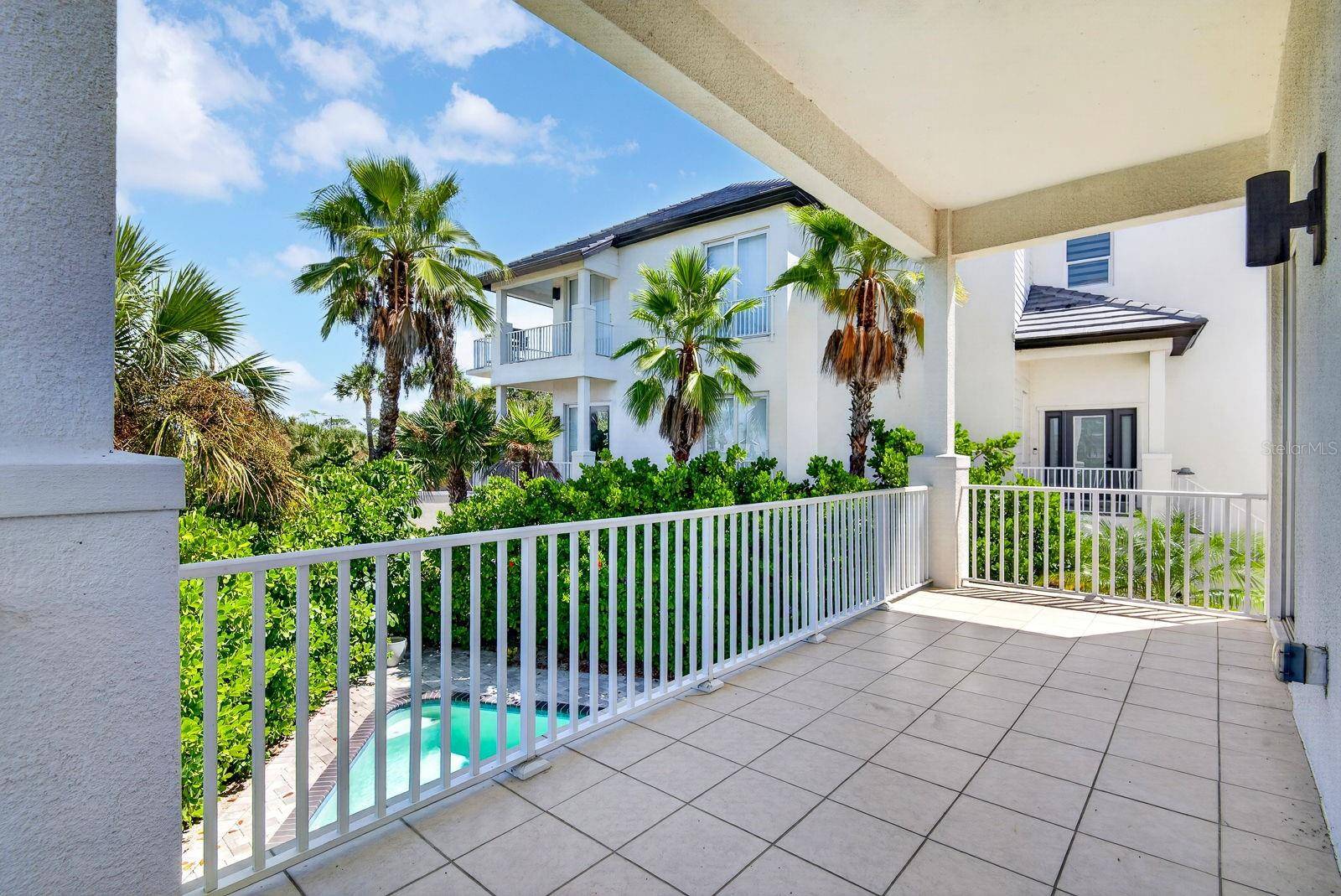 6900 BOCHI CIR, Sarasota, FL 34242