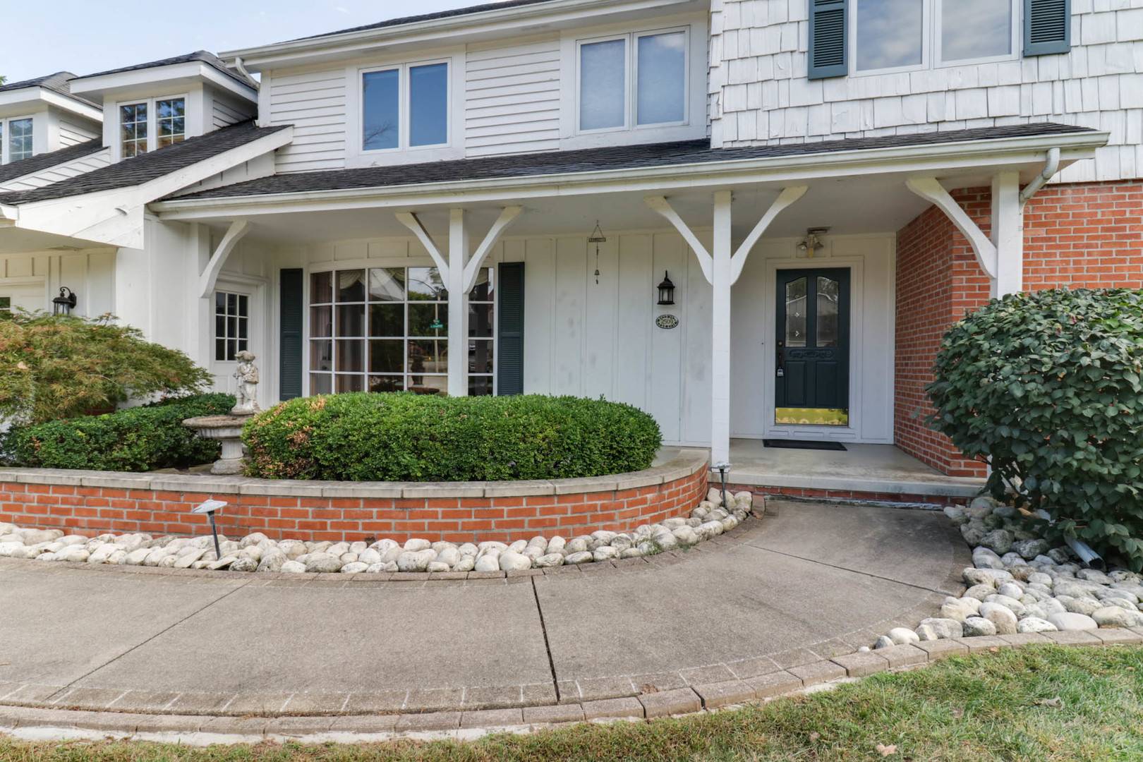 2509 Driftwood RD, Bloomington, IL 61704