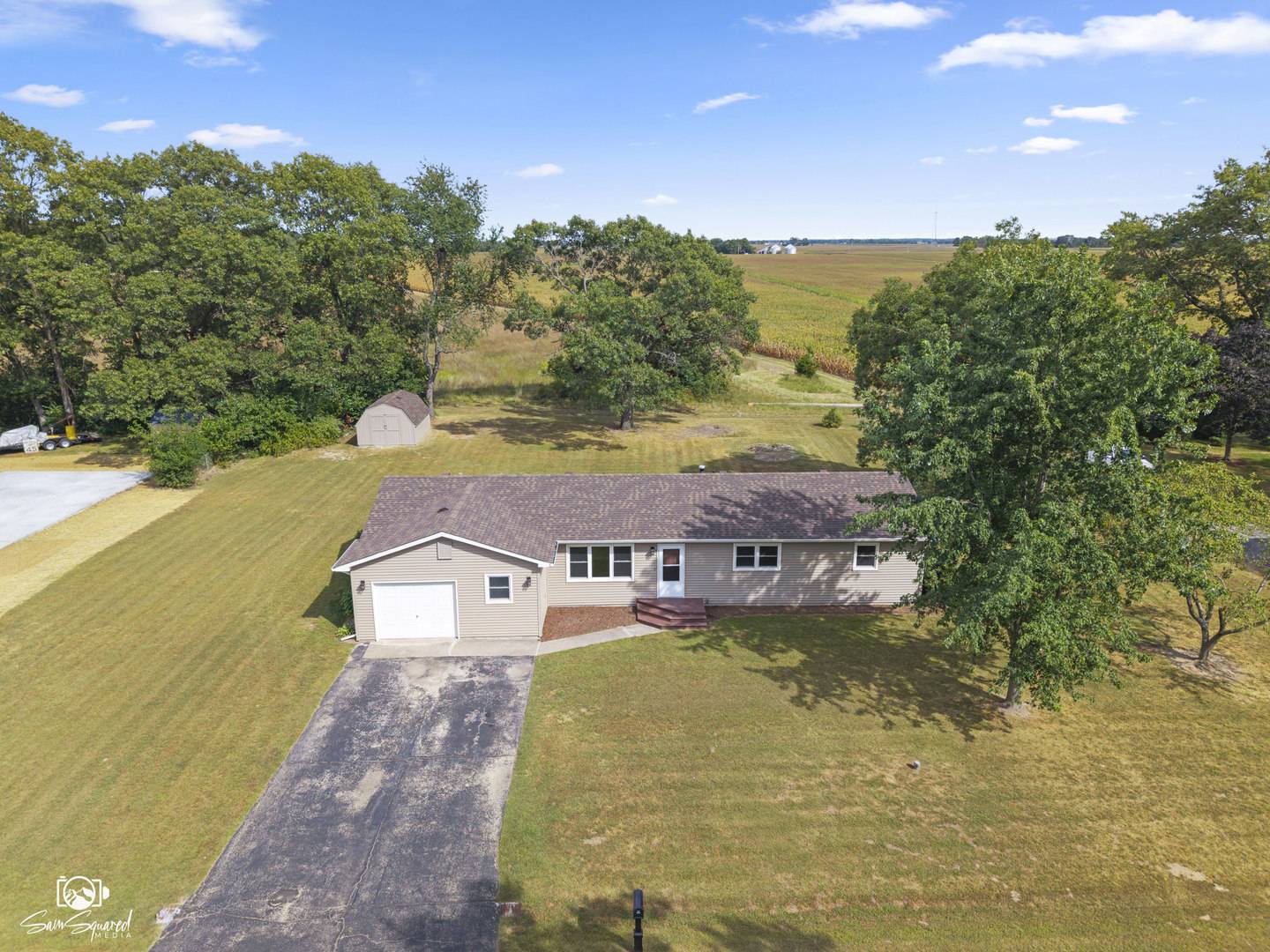 1871 S Oaklawn DR, St. Anne, IL 60964