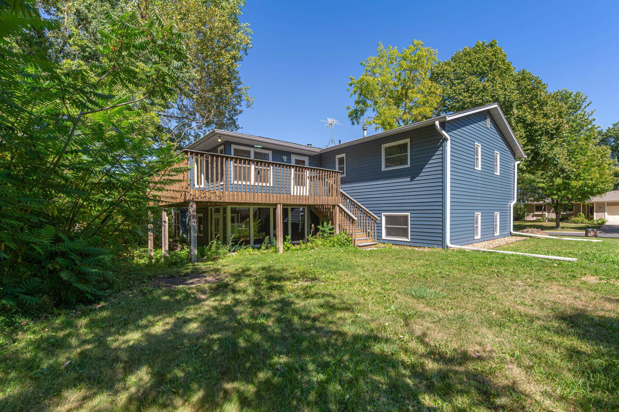 759 Lathrop DR, Northfield, MN 55057