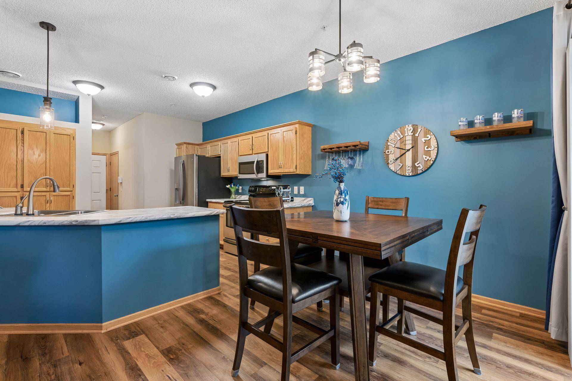 223 Stallion LN, Lino Lakes, MN 55014