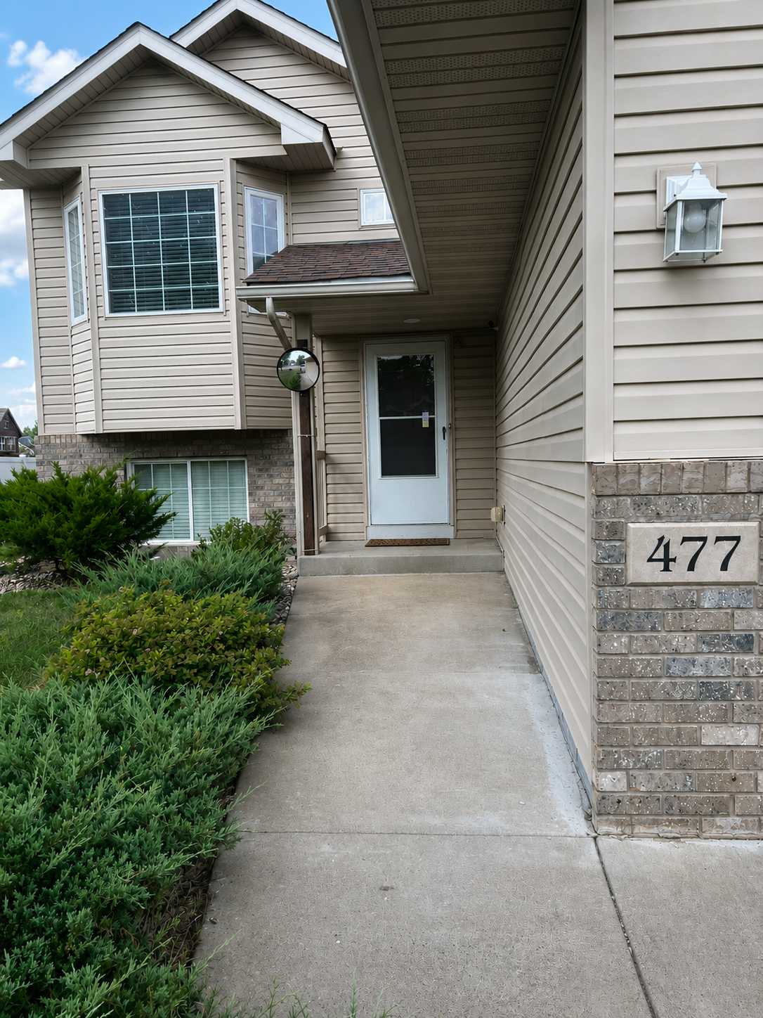 477 Shannon DR, Big Lake, MN 55309