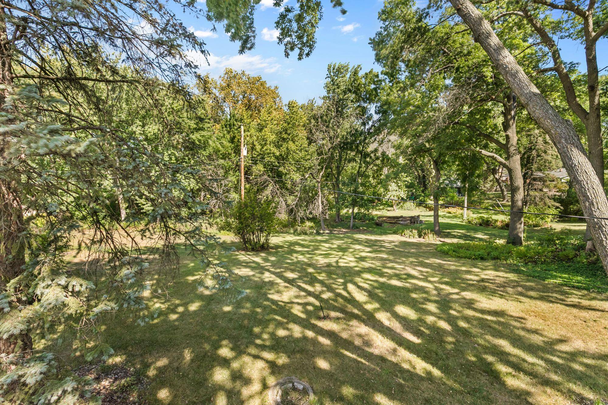 2567 Orchard LN, White Bear Lake, MN 55110