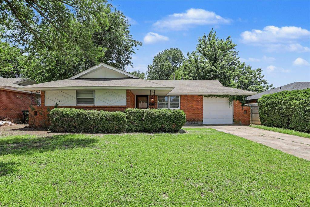 644 W Main ST, Moore, OK 73160