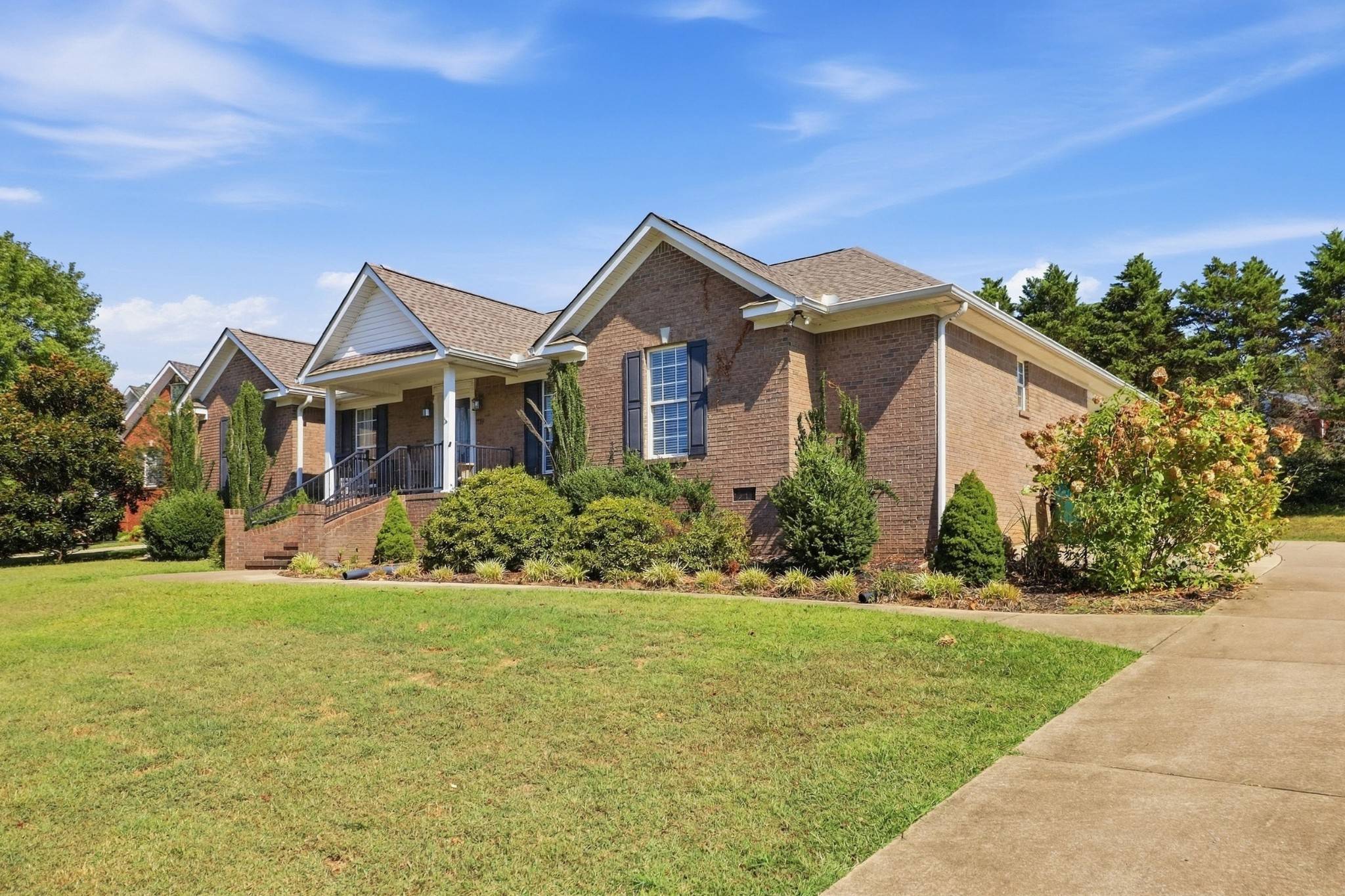 739 Brookside Dr, Lewisburg, TN 37091