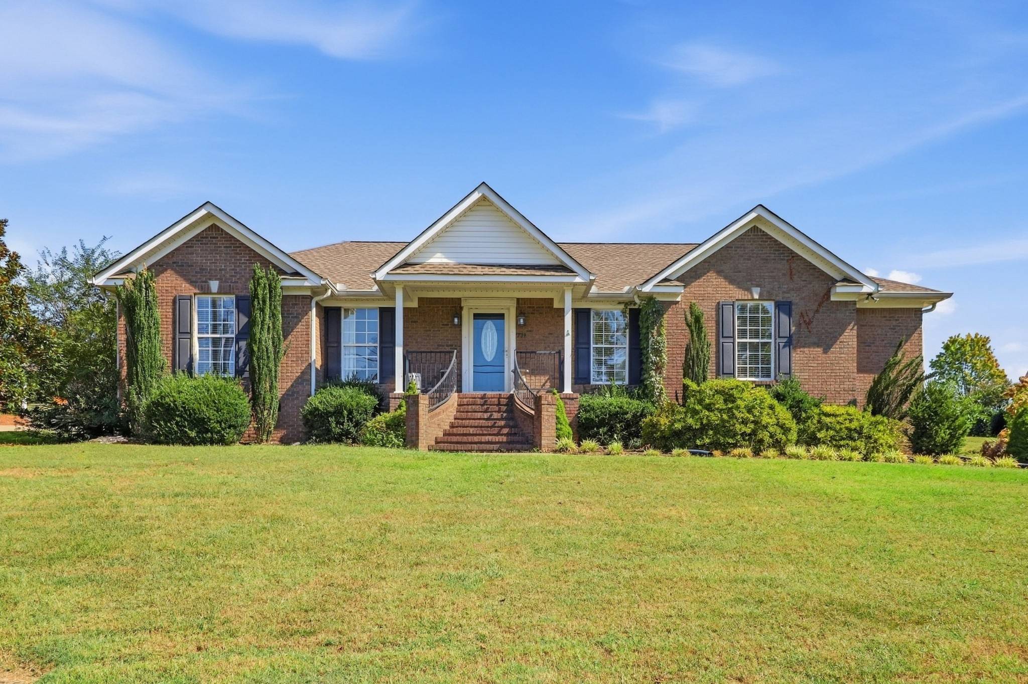 739 Brookside Dr, Lewisburg, TN 37091
