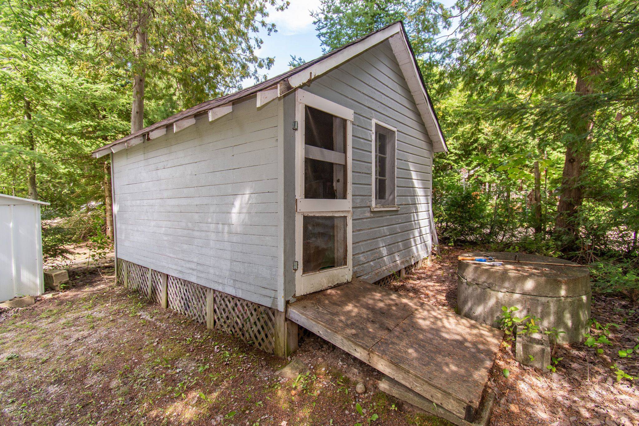 10 Pilon RD, Tiny, ON L0L 2J0