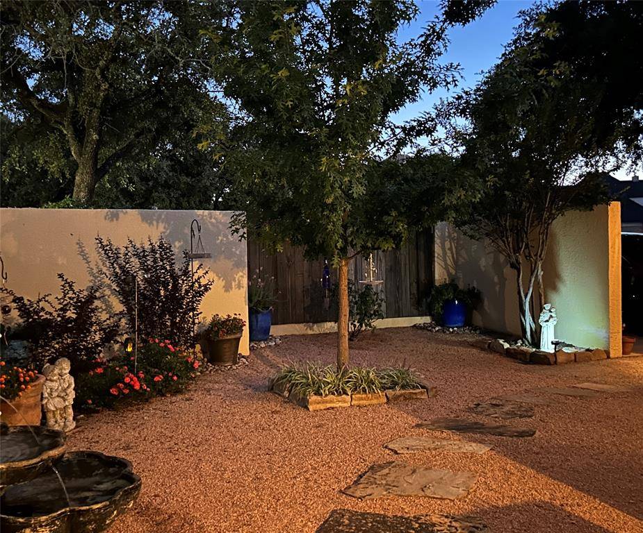 7312 Durado Drive, Fort Worth, TX 76179