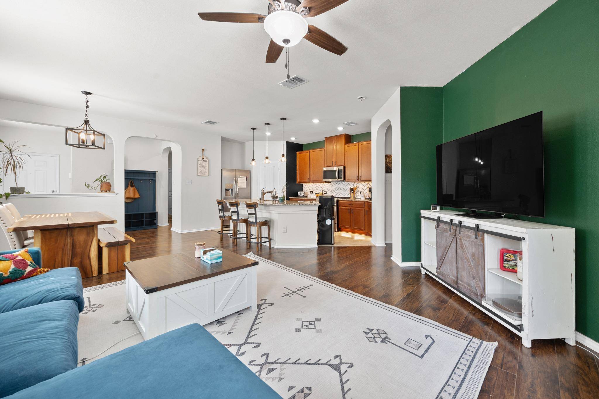 2471 Sunrise RD #40, Round Rock, TX 78664