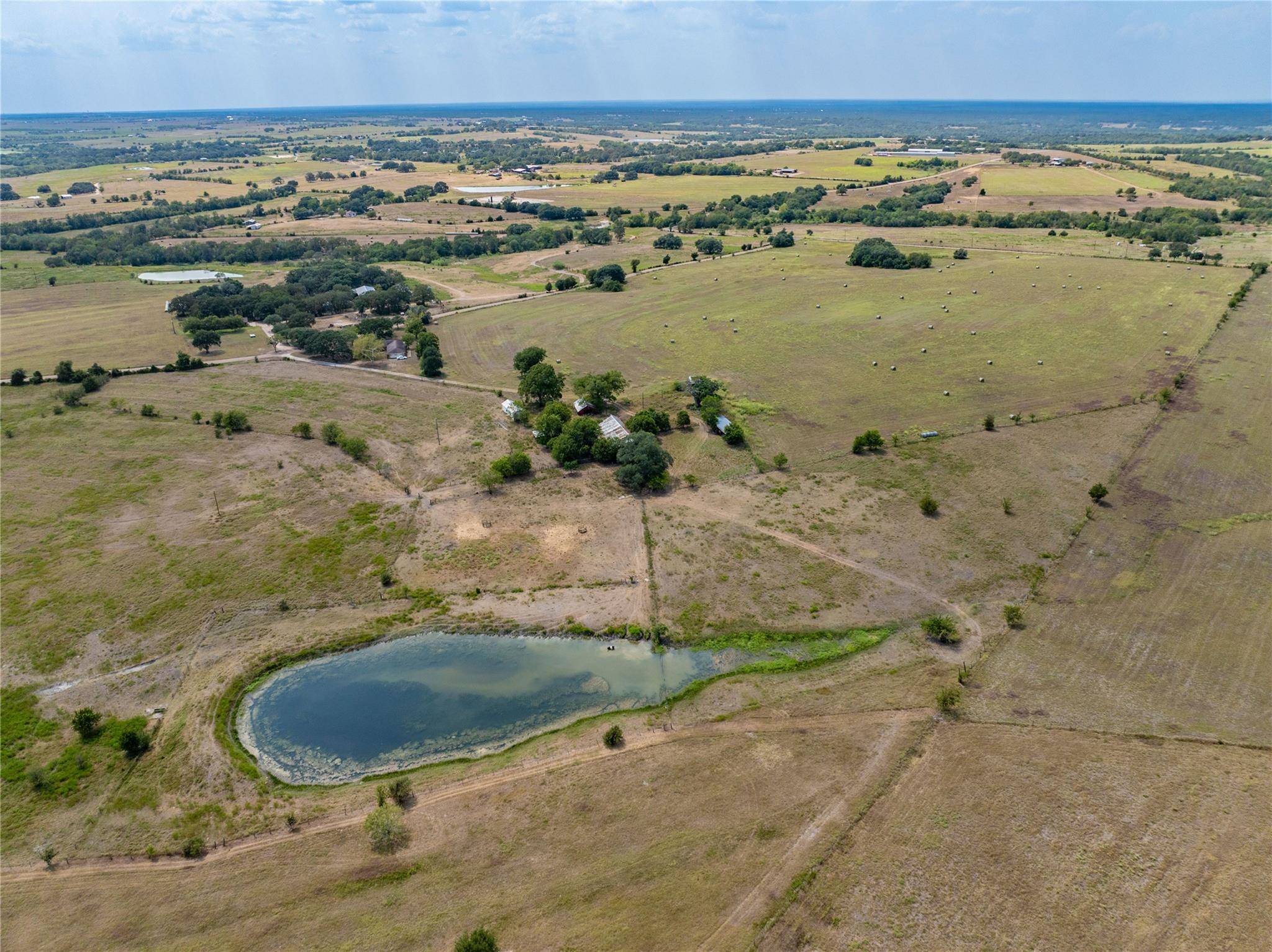 1105 Kruppa RD, La Grange, TX 78945