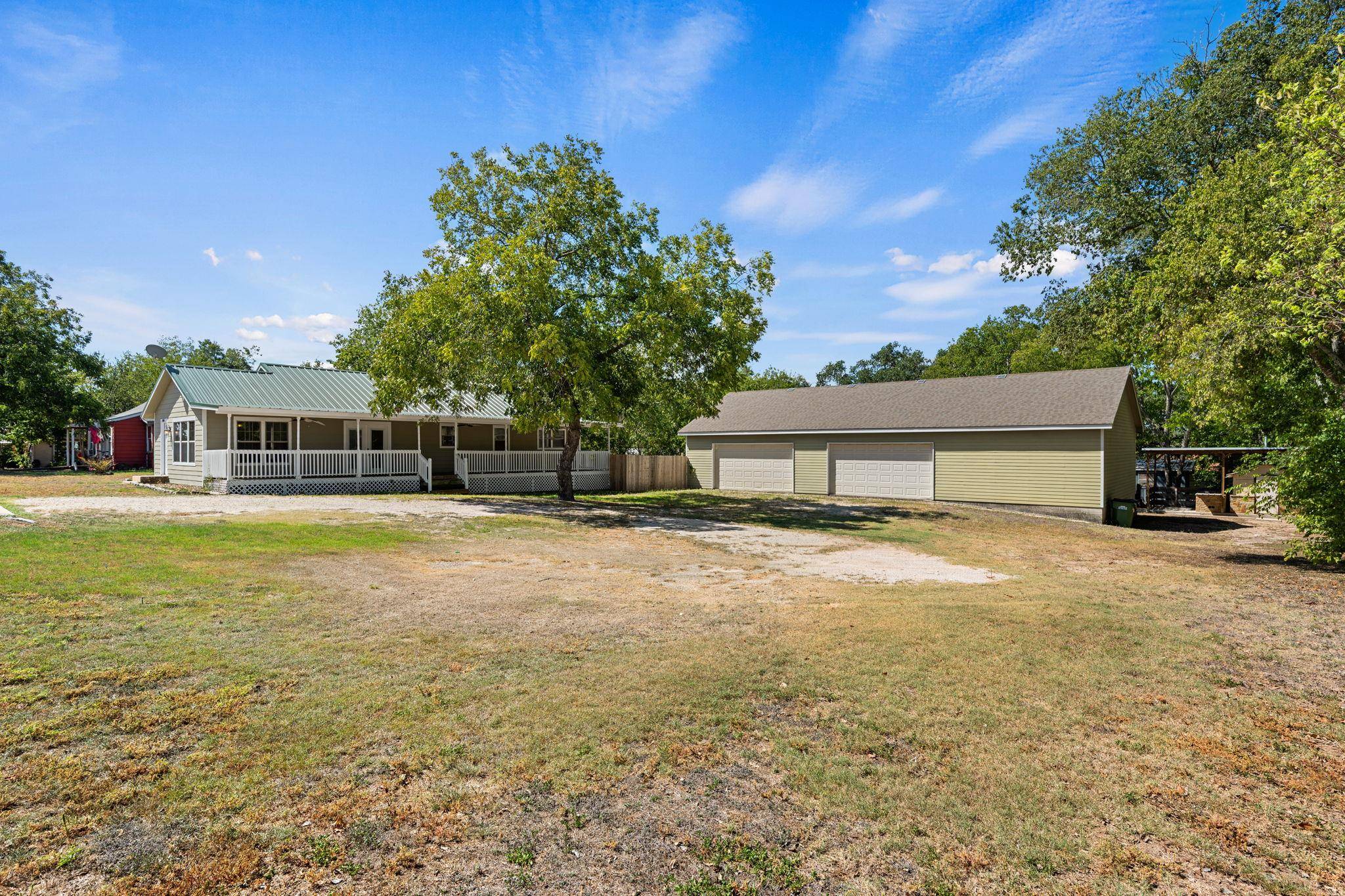 808 N Water ST, Burnet, TX 78611