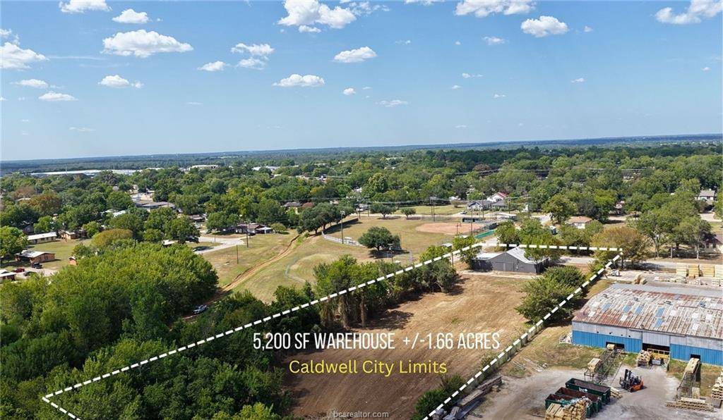 1503 W 8th Street, Caldwell, TX 77836