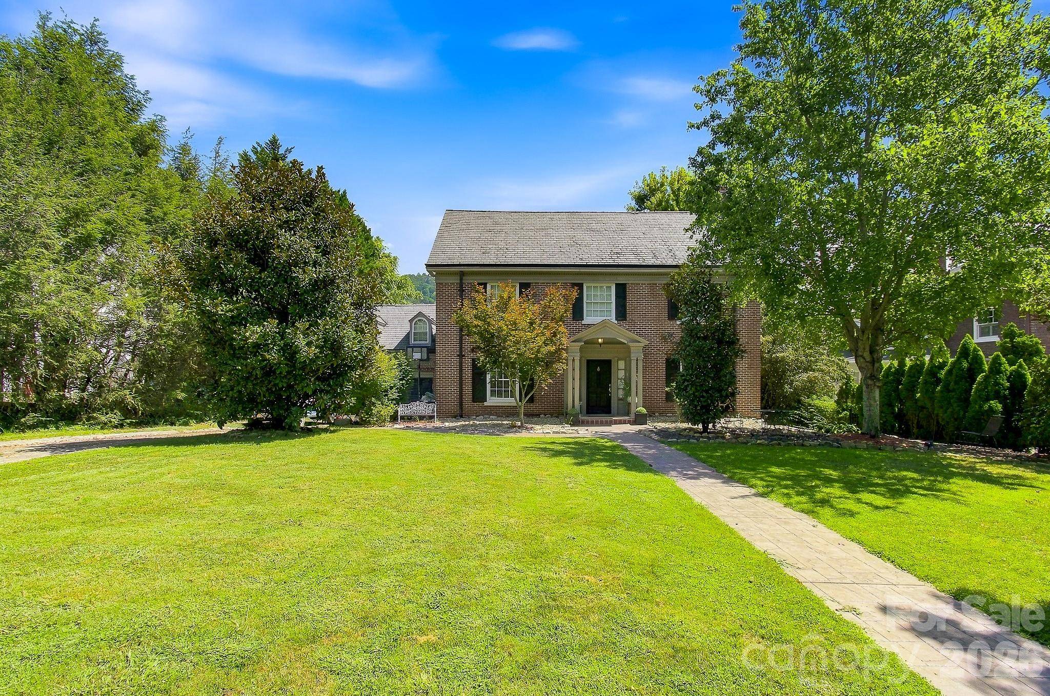 199 Kimberly AVE, Asheville, NC 28804