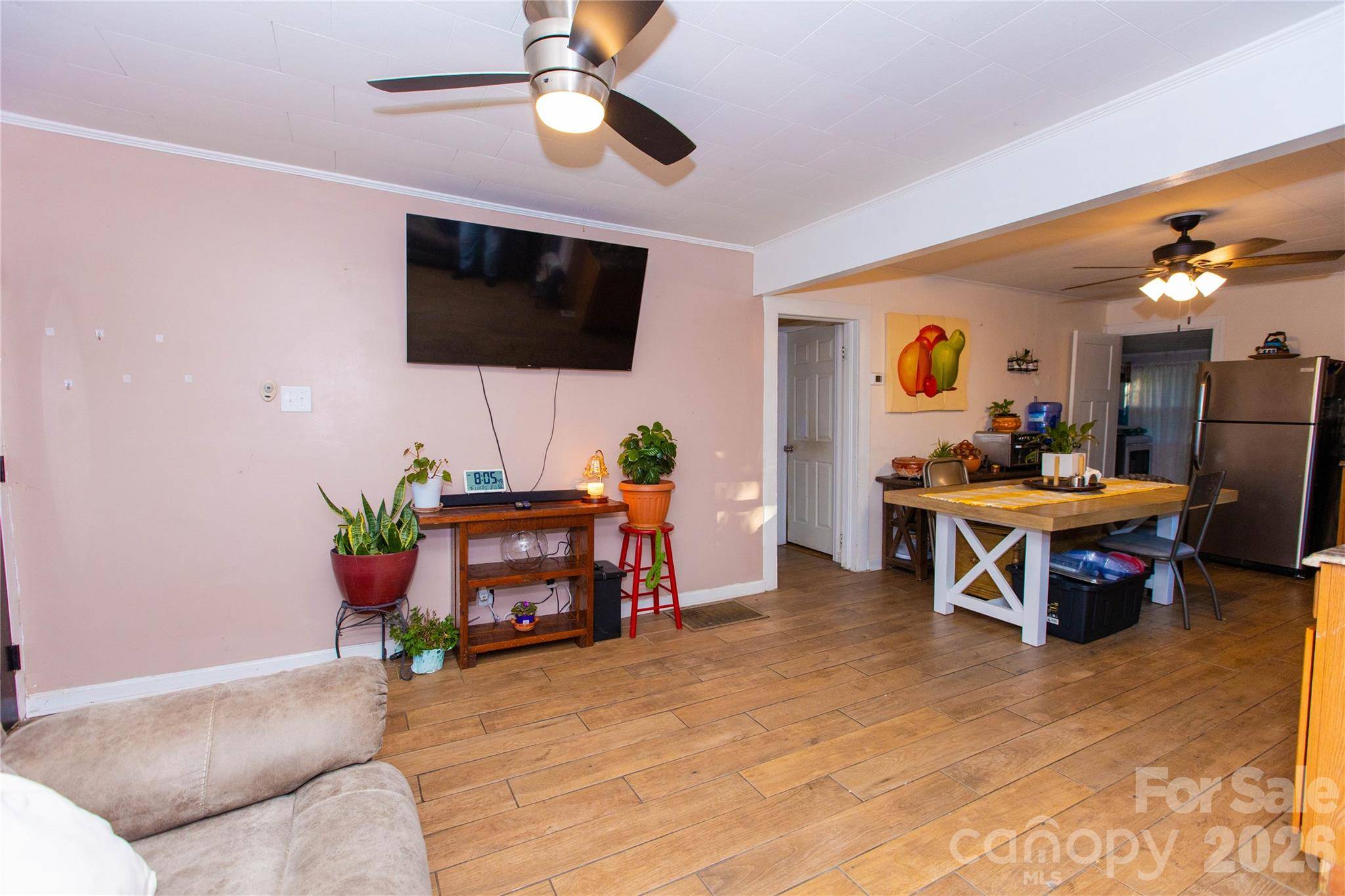 2287 US 70 HWY, Morganton, NC 28655