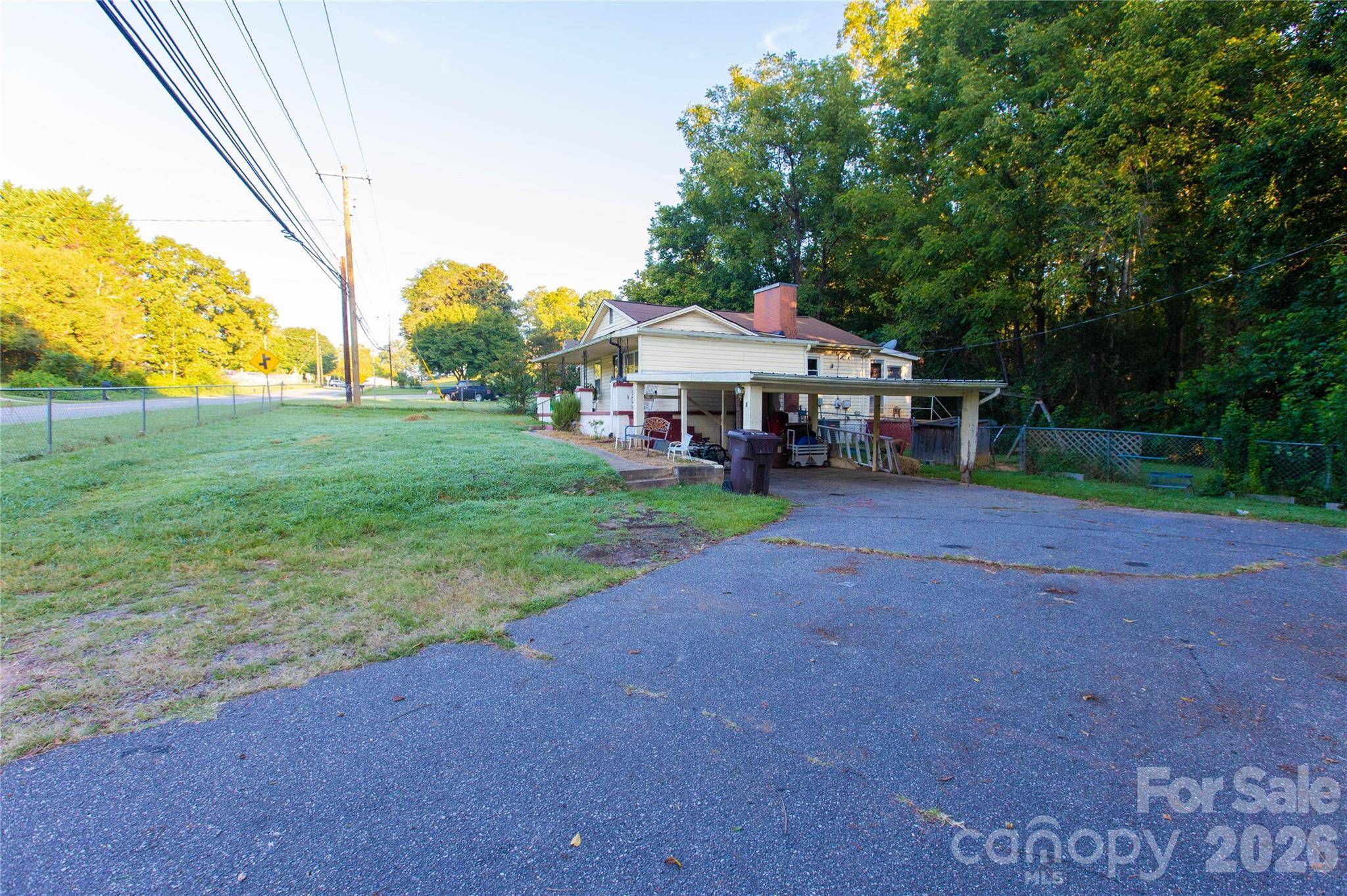 2287 US 70 HWY, Morganton, NC 28655