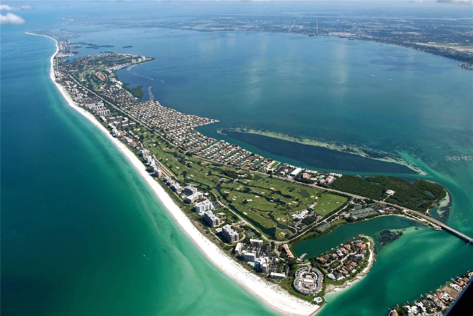 96 TWIN SHORES BLVD, Longboat Key, FL 34228
