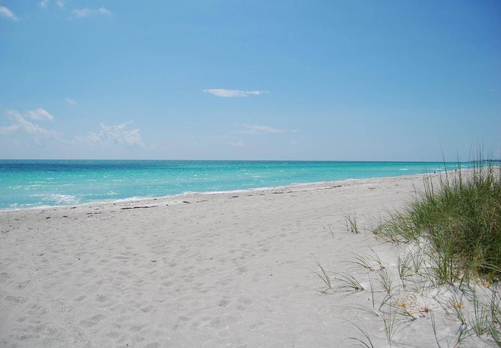 96 TWIN SHORES BLVD, Longboat Key, FL 34228