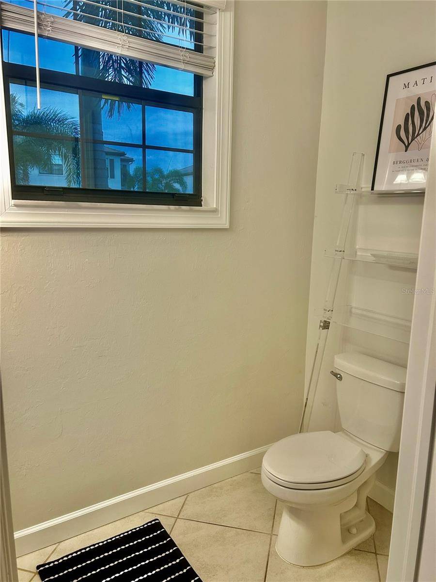 15176 SUNNY DAY DR, Bradenton, FL 34211