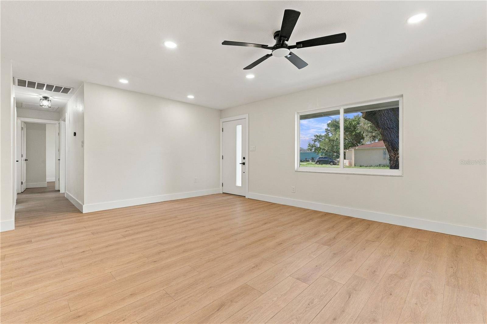 106 BISHOP ST, Auburndale, FL 33823