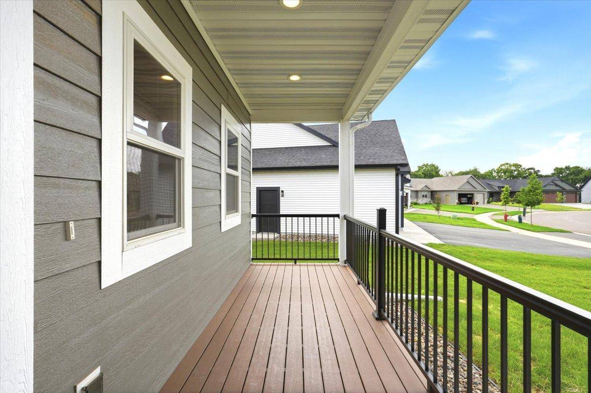 482 Westwood, River Falls, WI 54022