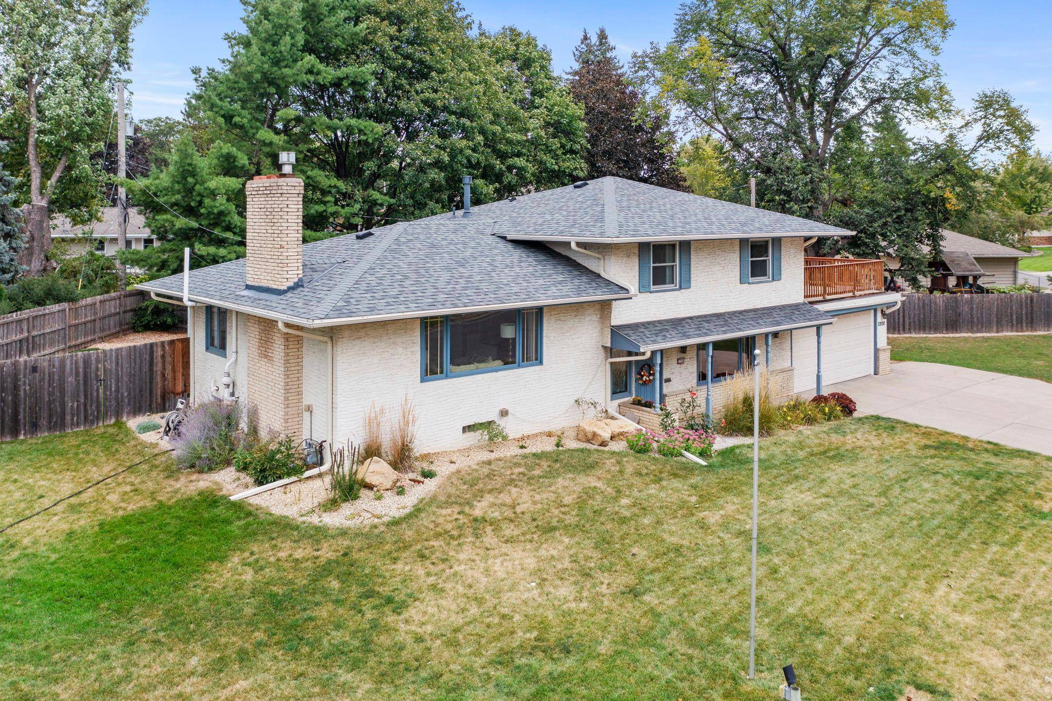 3200 Edward ST NE, Saint Anthony, MN 55418