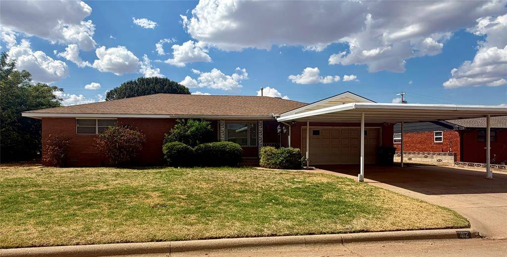 412 S 25th ST, Clinton, OK 73601