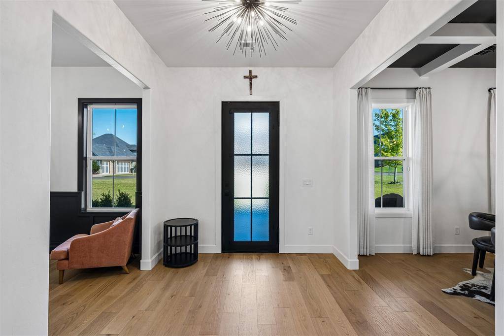 330 Old Farm RD, Edmond, OK 73034