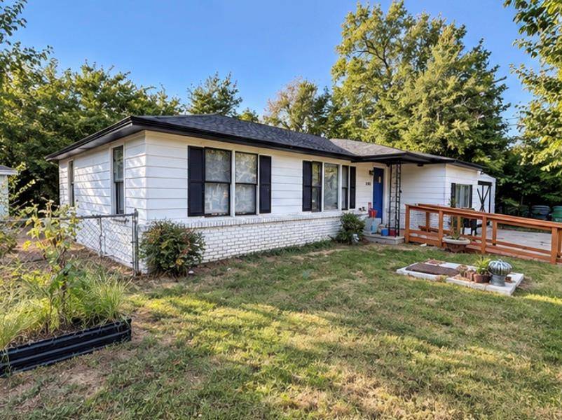 222 S Cook AVE, Norman, OK 73071