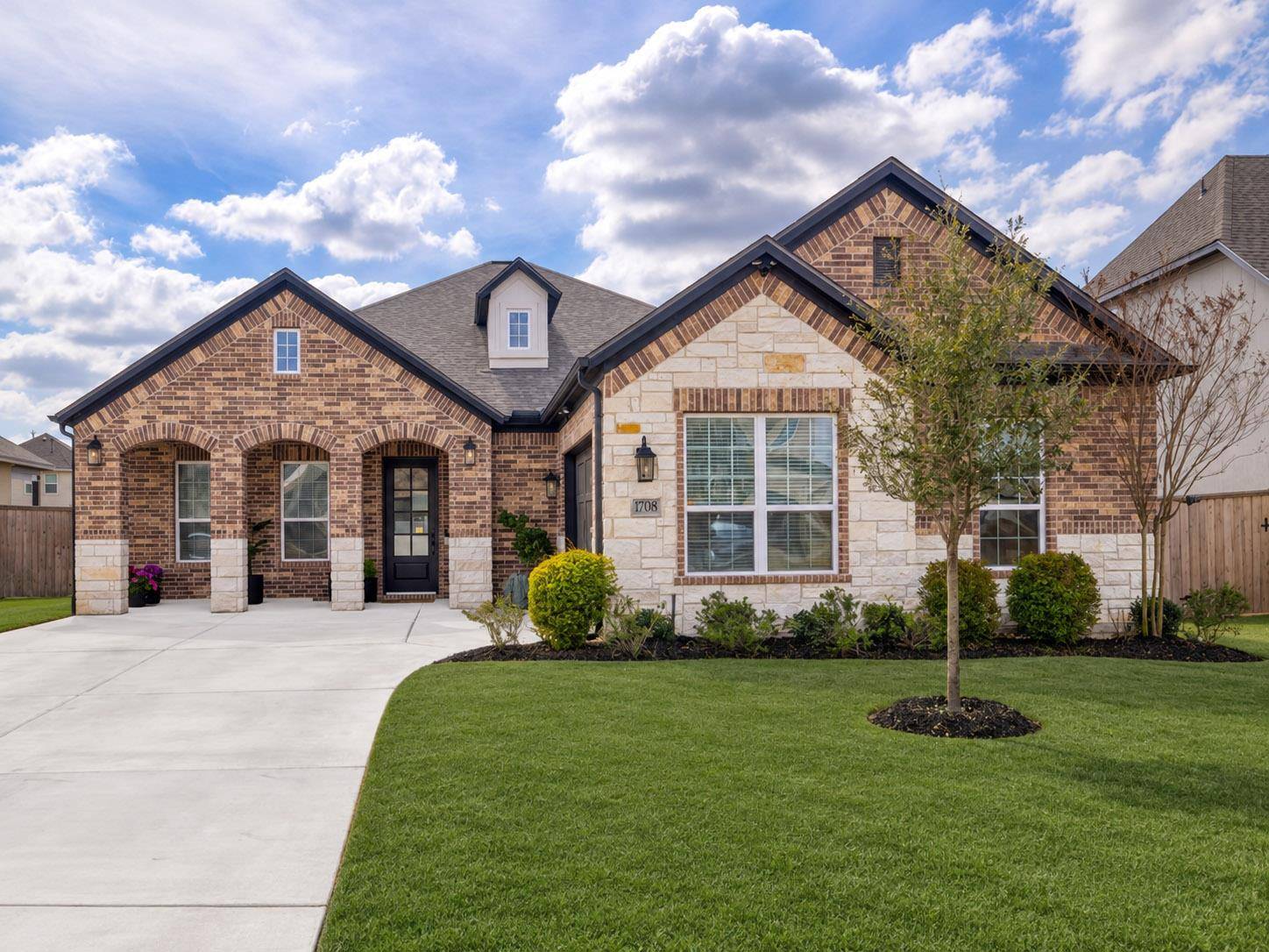 17305 Autumn Falls DR, Manor, TX 78653