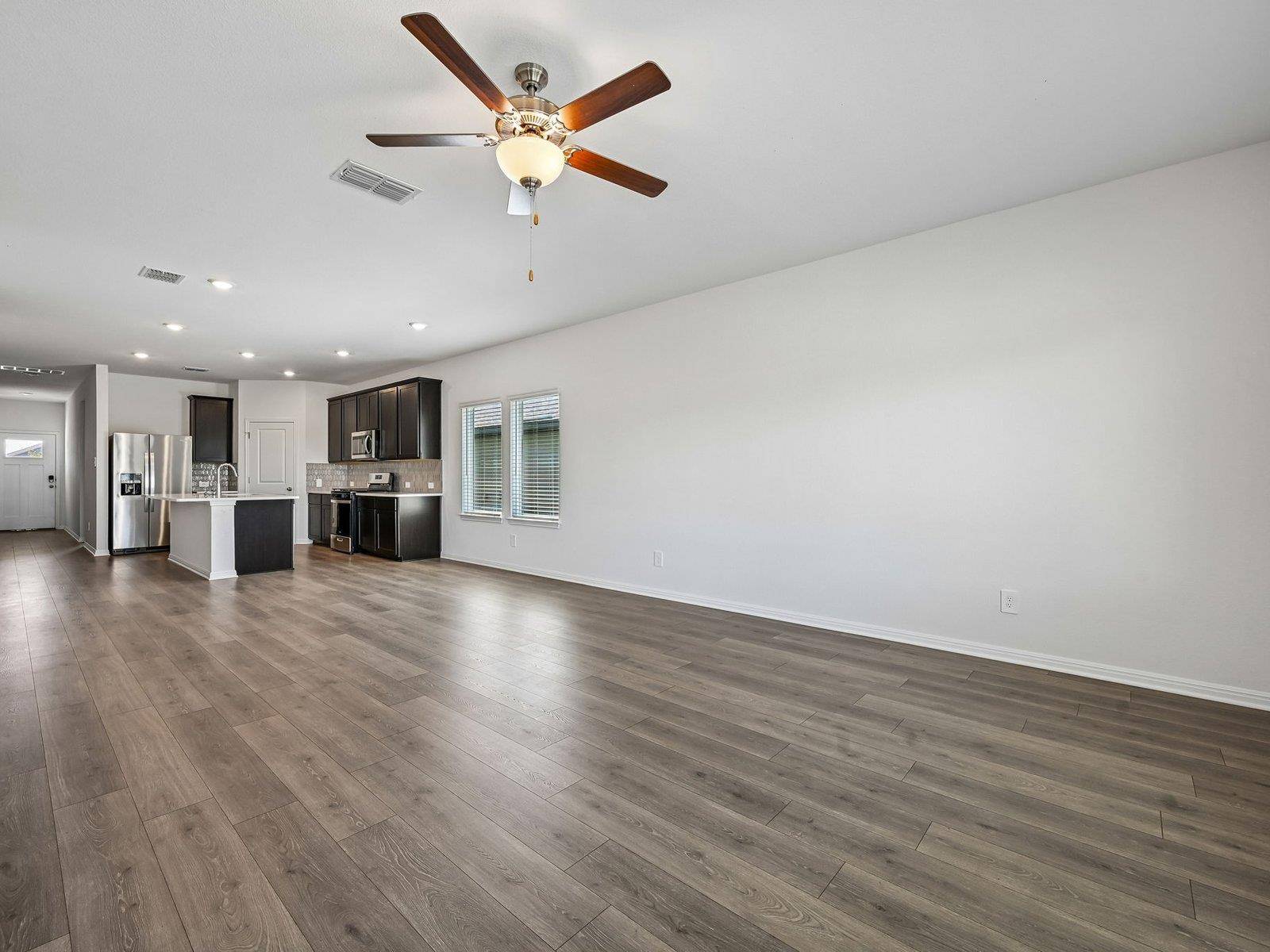112 Woodbrook DR, Georgetown, TX 78674