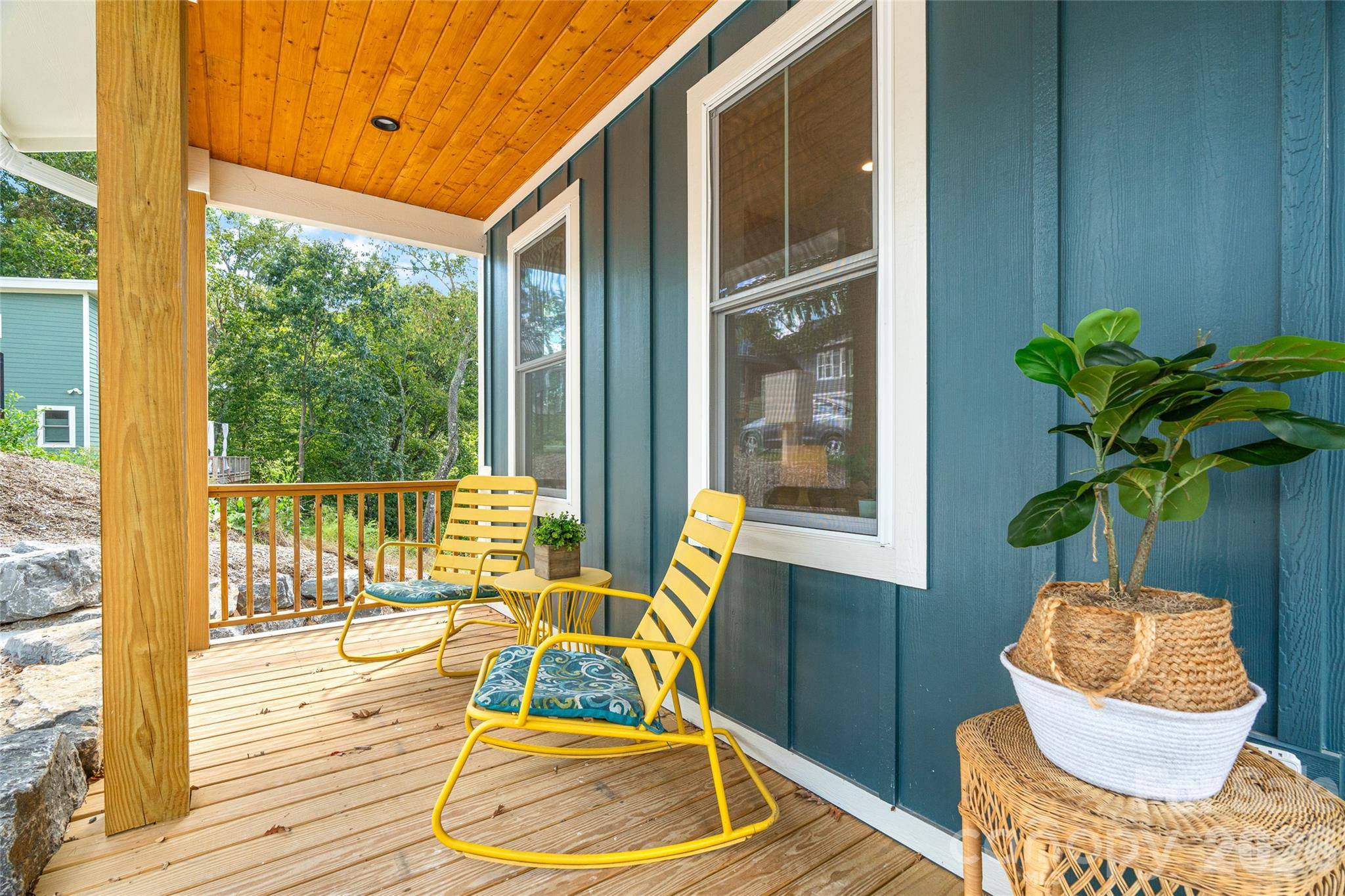 112 Alma LN, Asheville, NC 28806