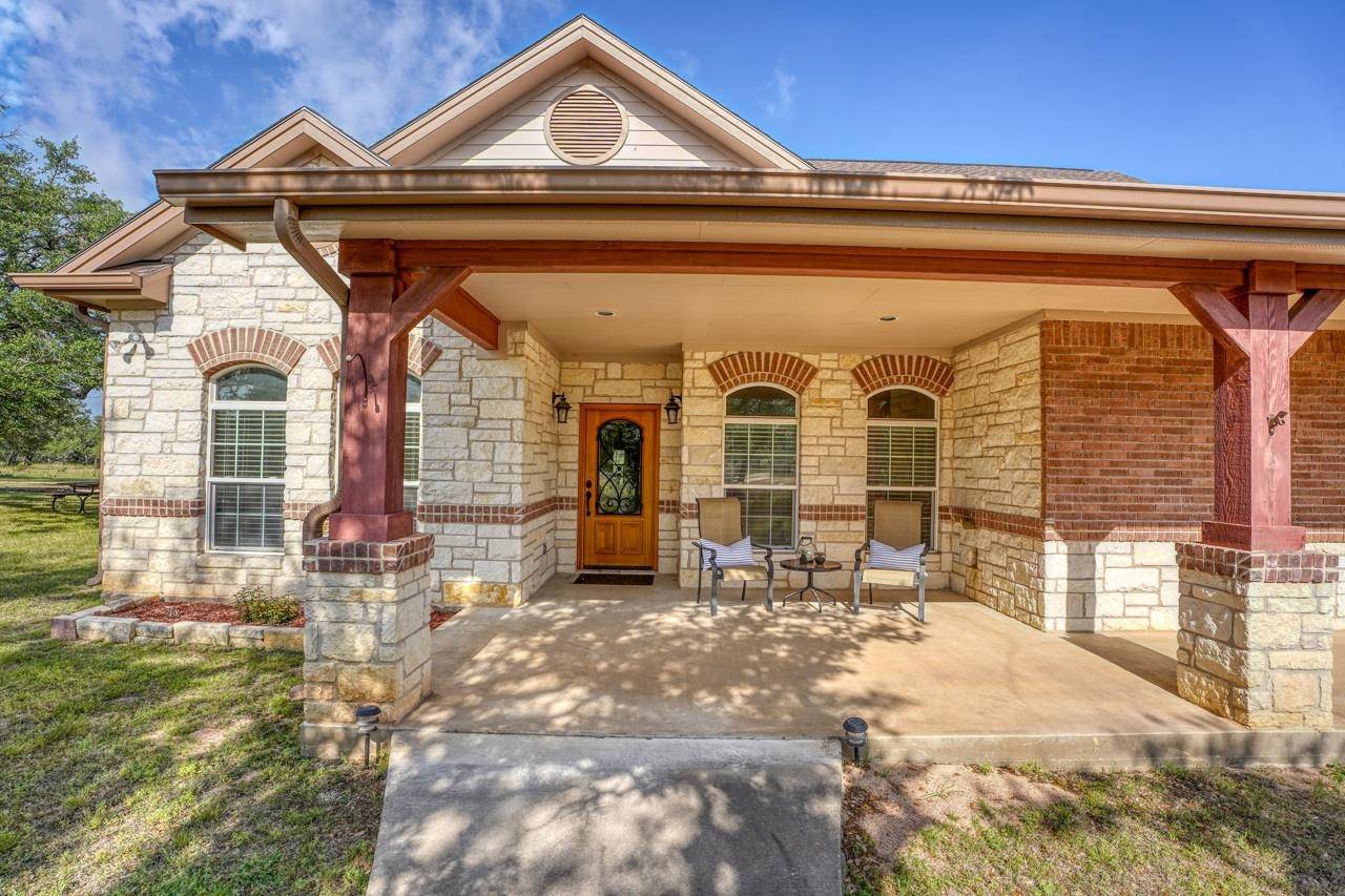 1050 Twisted Oak, Horseshoe Bay, TX 78657