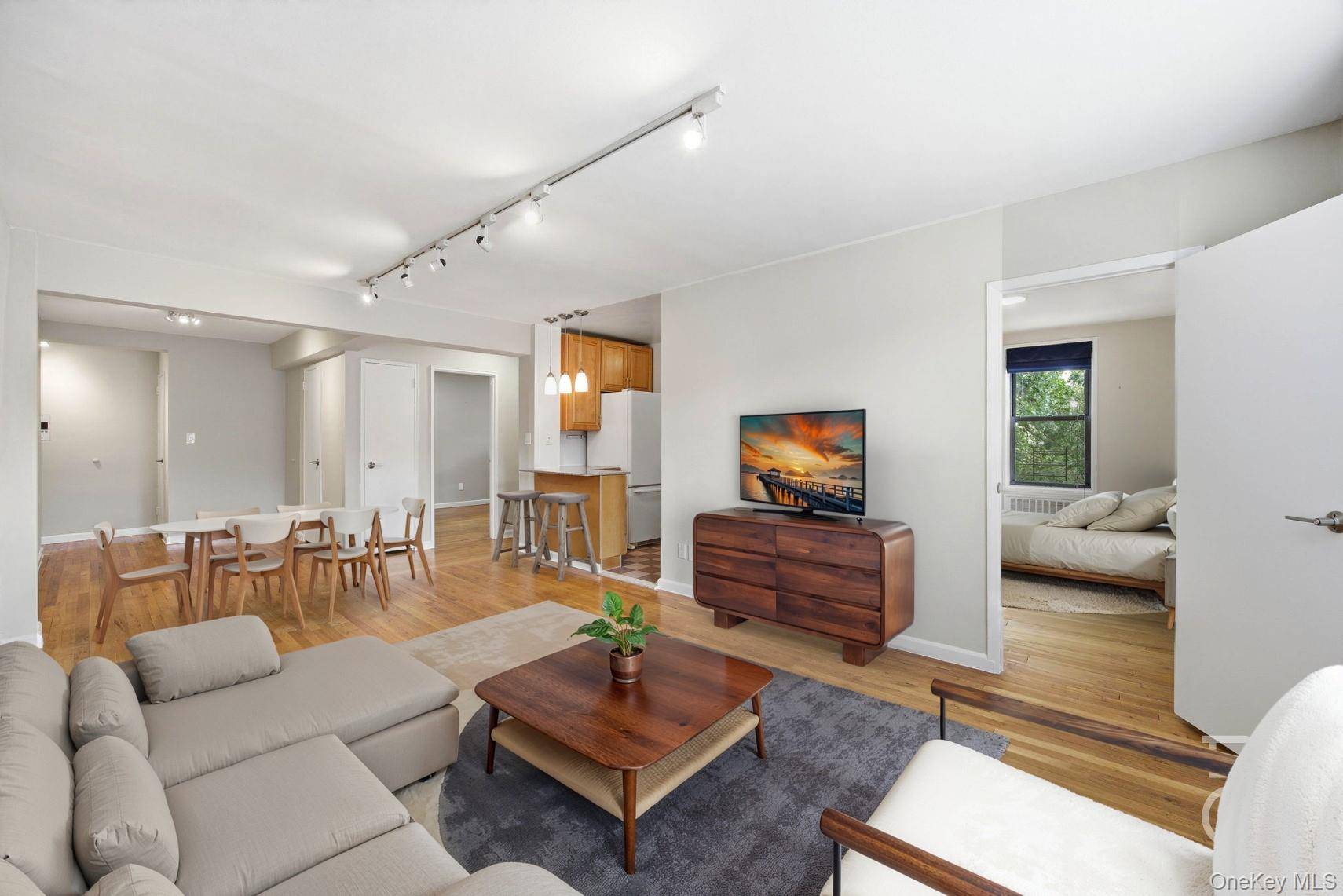 25-34 Crescent ST #2K, Astoria, NY 11102