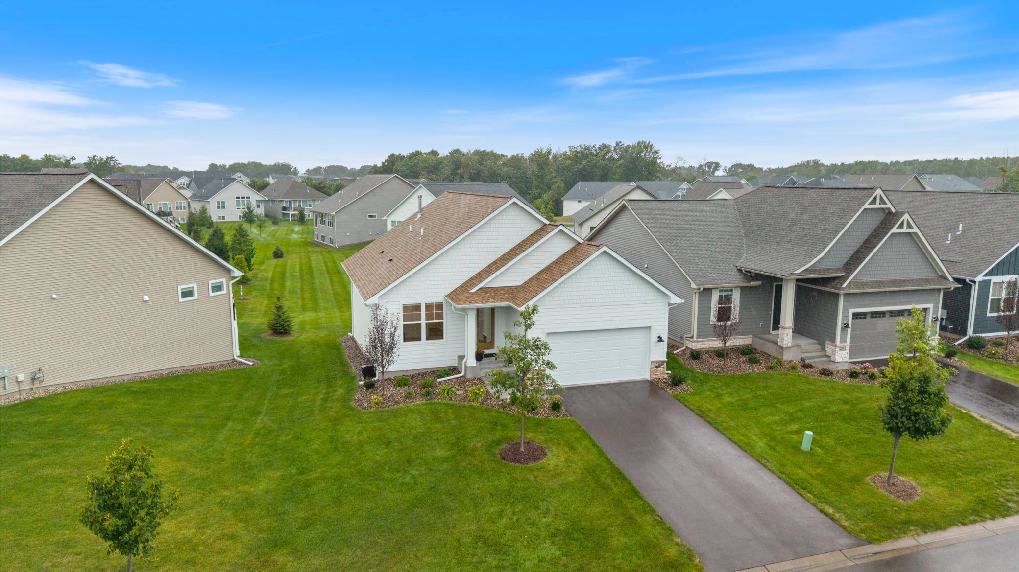 4873 127th CIR NE, Blaine, MN 55449
