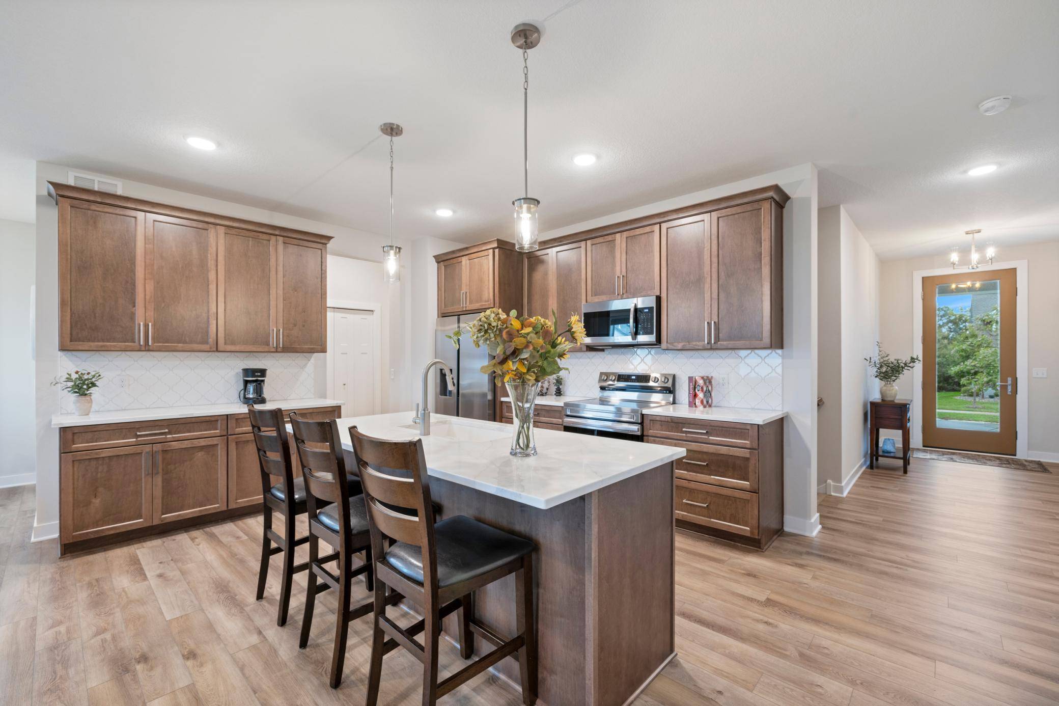 4873 127th CIR NE, Blaine, MN 55449