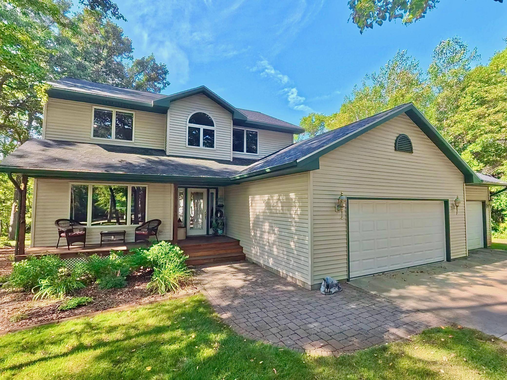 5900 Remington RD SE, Alexandria, MN 56308