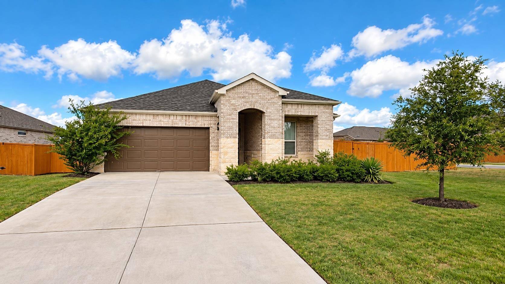 268 Fish Trap RD, Dripping Springs, TX 78620