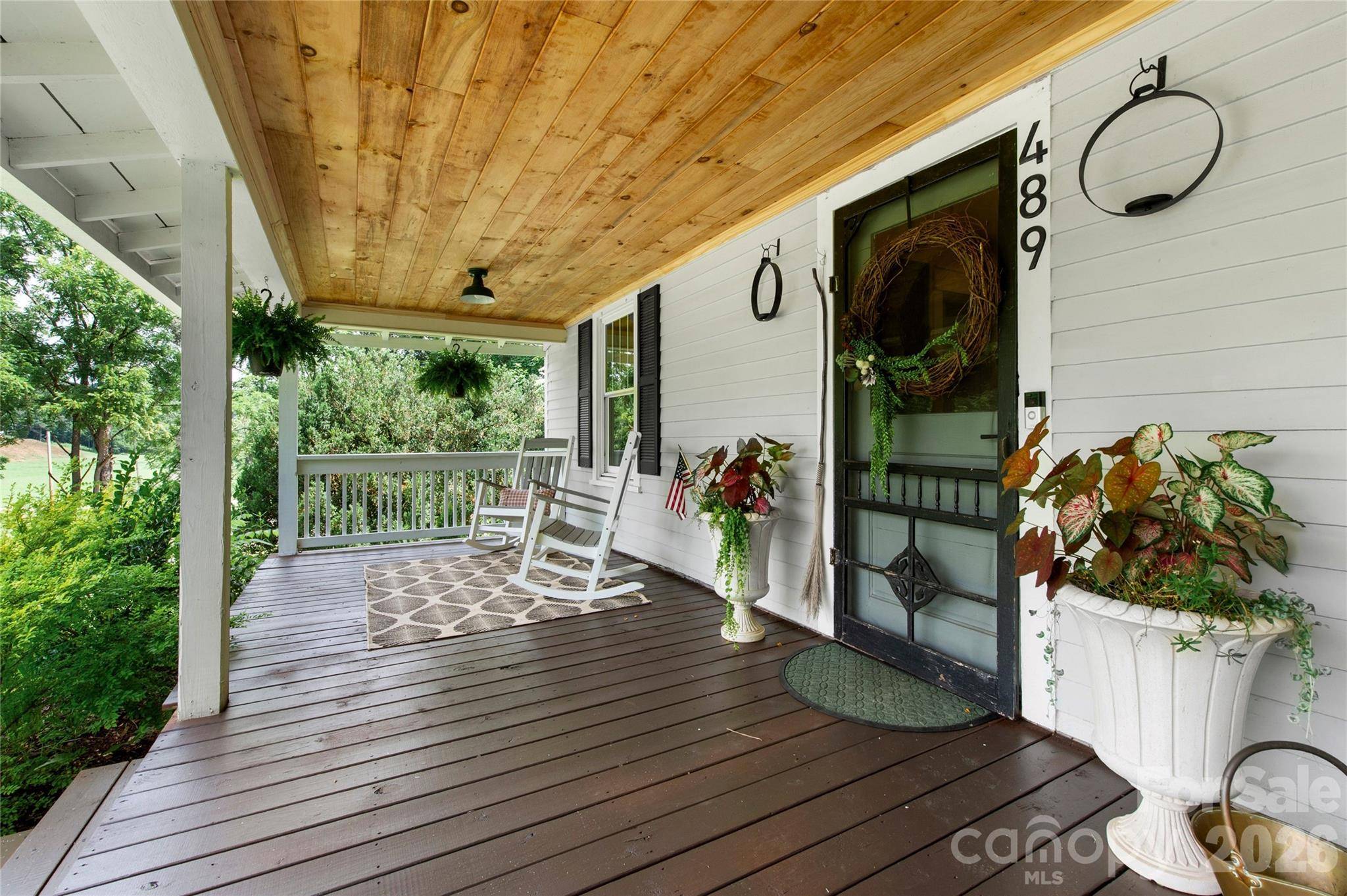 489 Turkey Creek RD, Leicester, NC 28748
