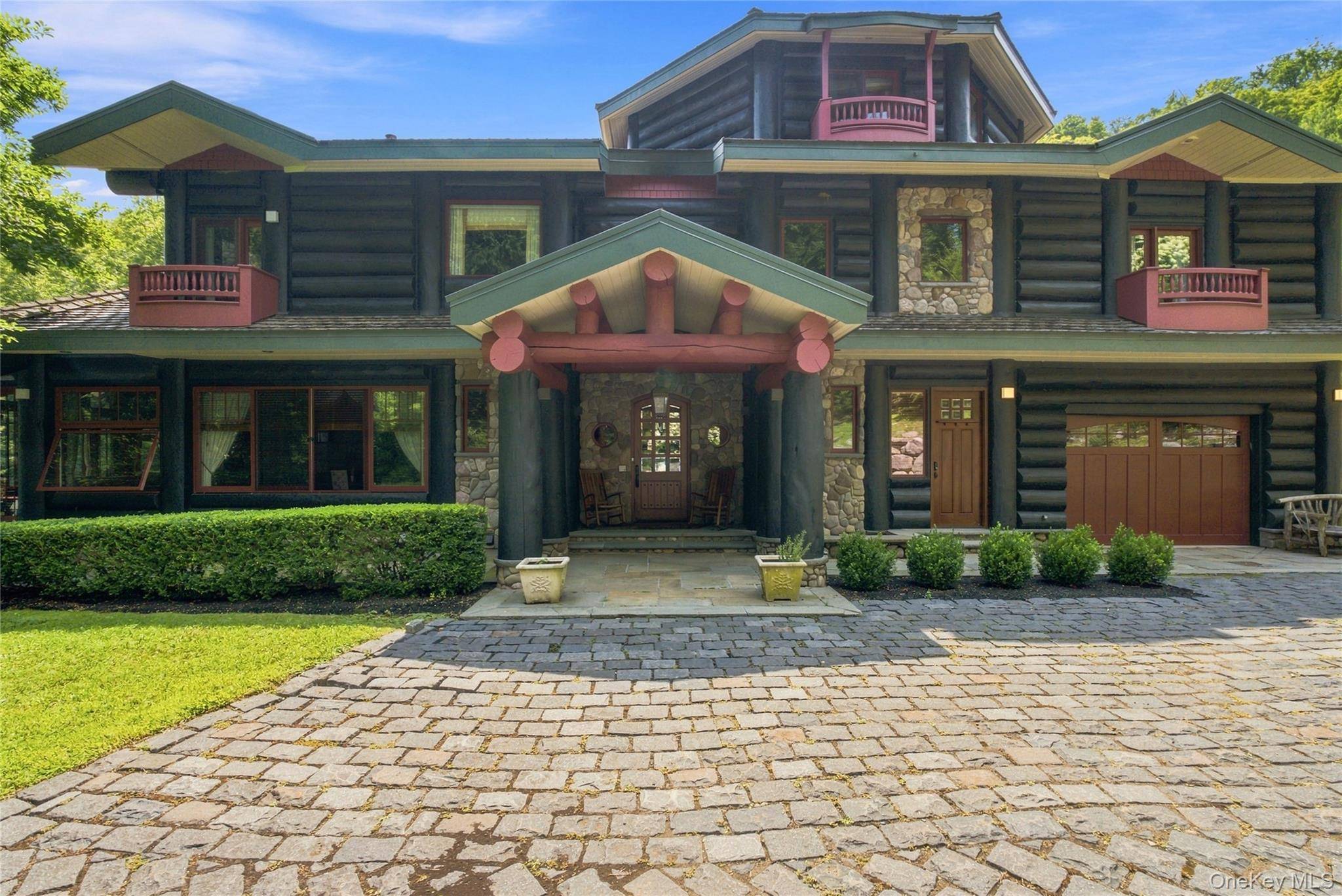 397 Moonhaw RD, West Shokan, NY 12494