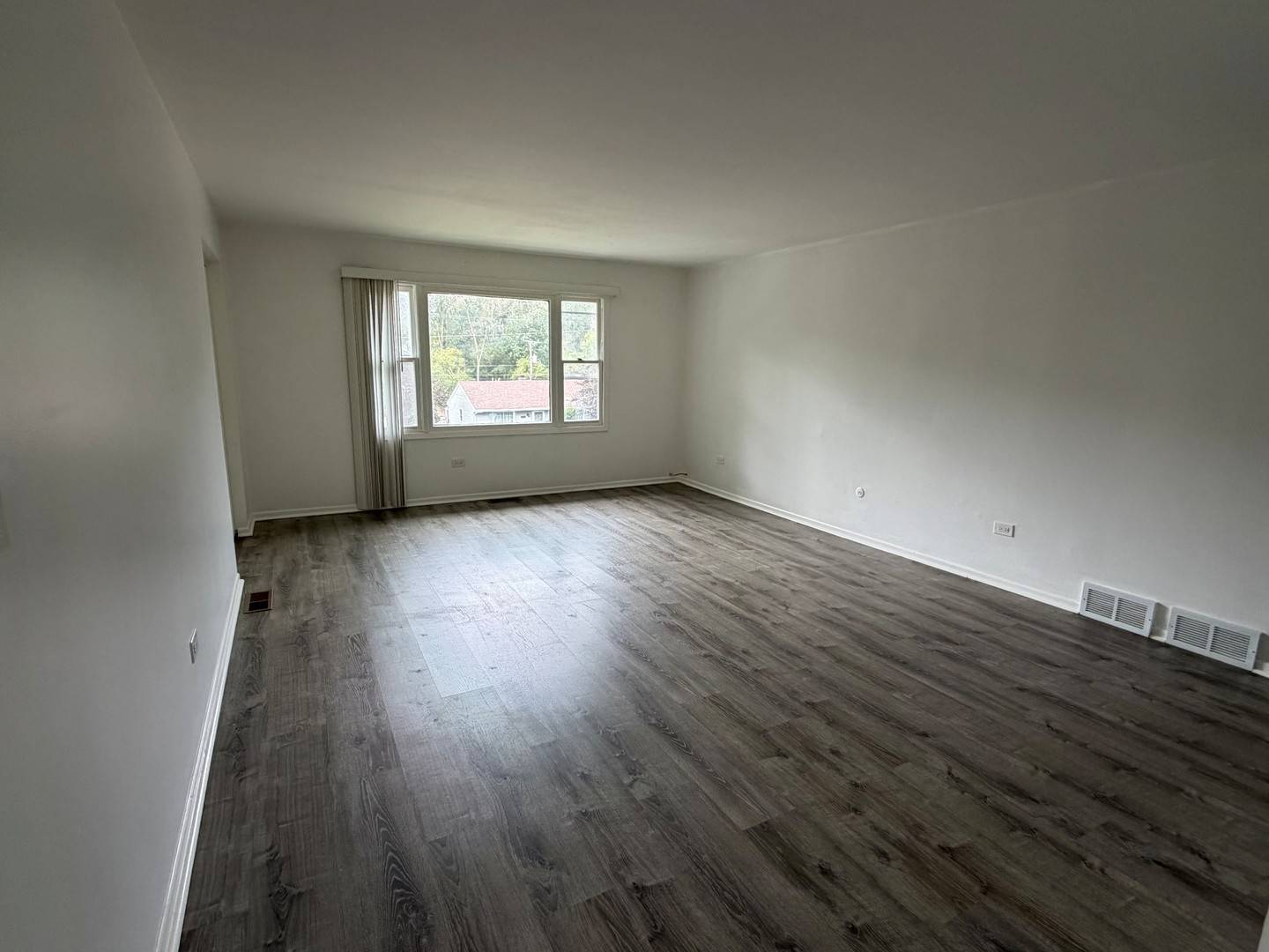 2513 Western AVE #2513, Waukegan, IL 60087