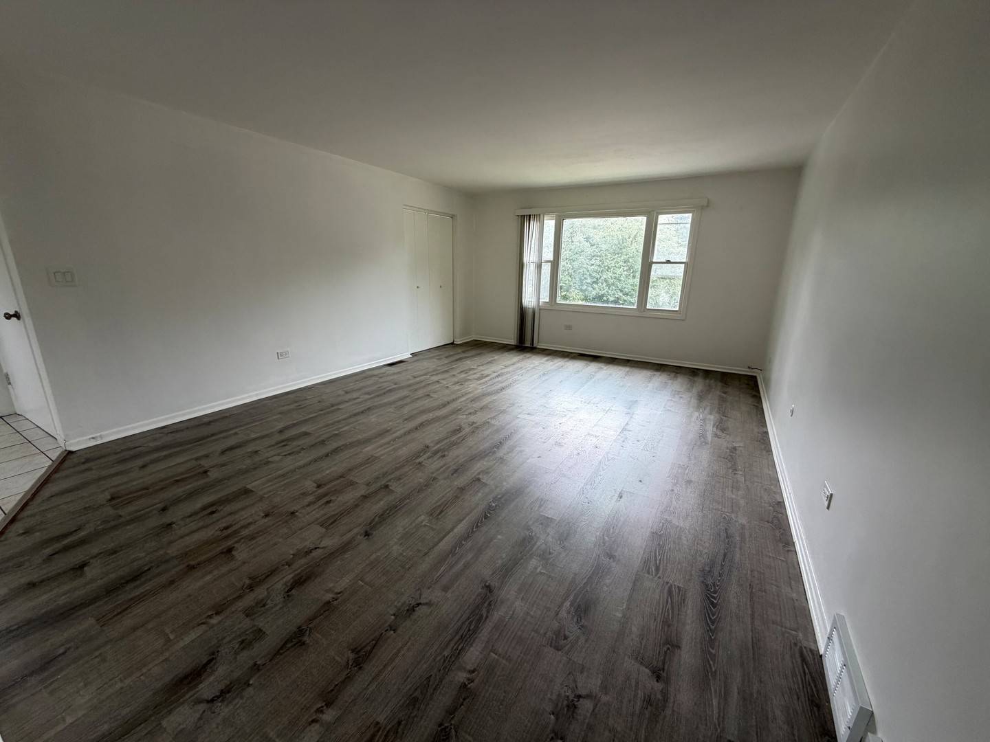 2513 Western AVE #2513, Waukegan, IL 60087