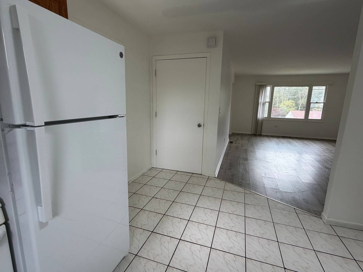 2513 Western AVE #2513, Waukegan, IL 60087