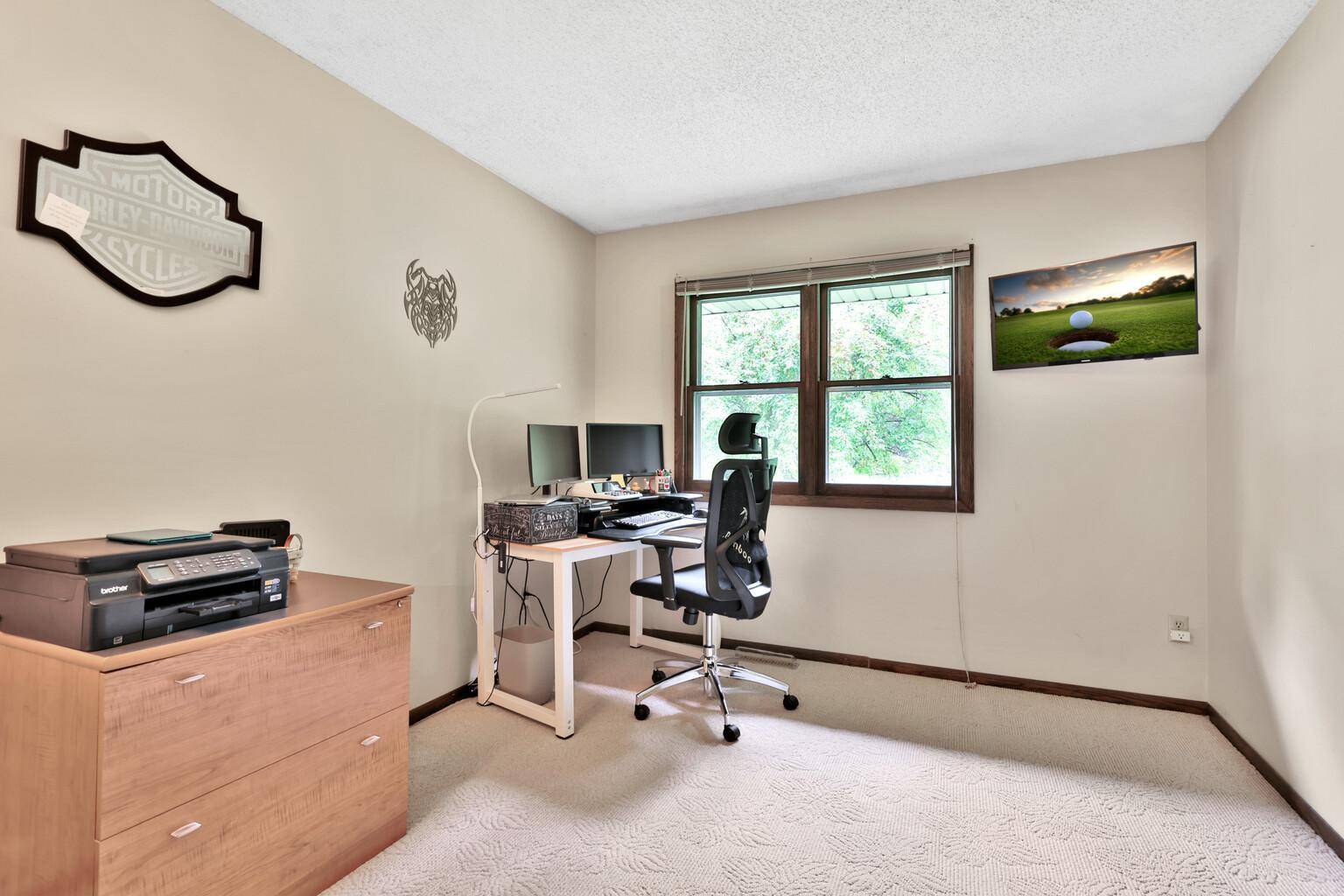 9755 Julep TRL N, Forest Lake, MN 55073