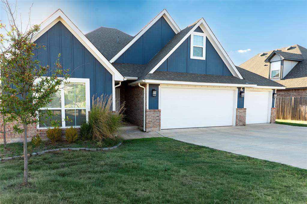 2204 Arcady AVE, Norman, OK 73026