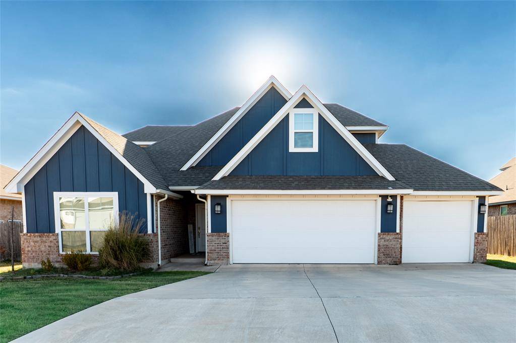 2204 Arcady AVE, Norman, OK 73026