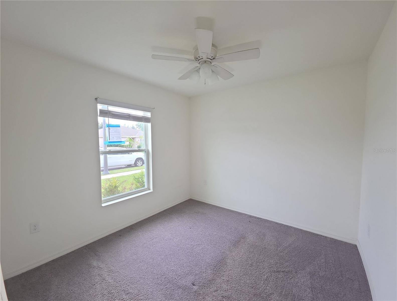 2894 MOSSHIRE CIR, St Cloud, FL 34772