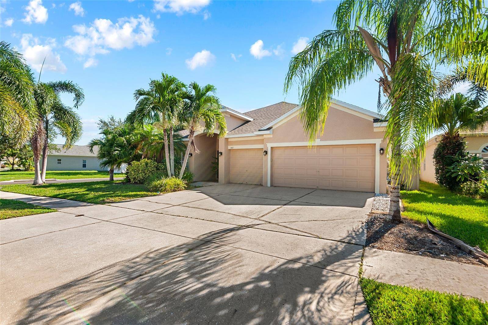 443 YORK DALE DR, Ruskin, FL 33570